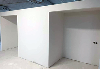Spackspuiten en glad stucwerk